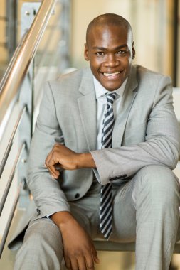 kumaş boyalı bir kontrplak üzerine