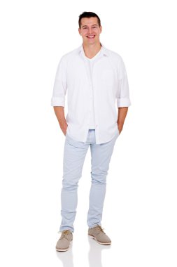 Yakışıklı genç adam.