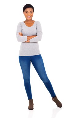 kadın kolları katlanmış