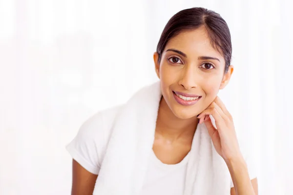 Femme indienne après l'exercice — Photo