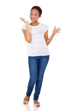 Genç Afrikalı Amerikalı kadın