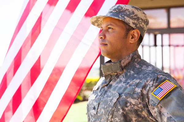 Us army soldier outdoors — Stock Photo, Image