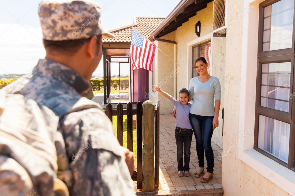 family welcoming military father