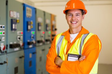 elektrik mühendisi geçti silah ile