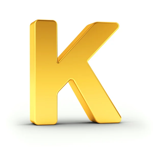 Буква K как отполированный золотой объект с отсечкой пути — стоковое фото