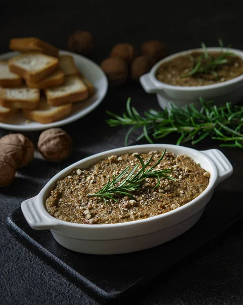 Delizioso Paté Fegato Fatto Casa Con Rosmarino Cena Famiglia Con — Foto Stock