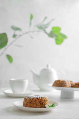 Havuçlu kek (turta, kek). Vejetaryen yemeği. Sağlıklı beslenme - hafif lezzetli besleyici bir kahvaltı (aperatif). Glütensiz ve laktozsuz sağlıklı tatlılar.