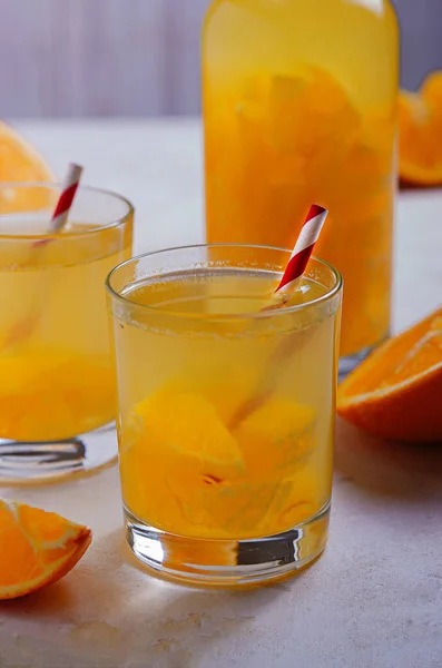 Dois Copos Limonada Laranja Caseira Estilo Rústico Comida Leve Simples — Fotografia de Stock