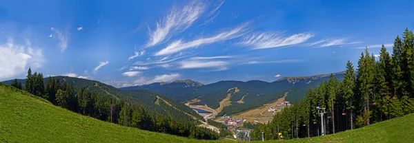 Vista del valle. Cárpatos ucranianos — Foto de Stock