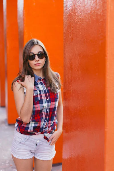 Jovem mulher bonita — Fotografia de Stock