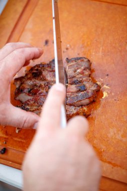 Baharatlı ızgara biftek..