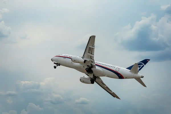 Zhukowski Moscow Region Russia Lipca 2021 Zbliżenie Samolotu Pasażerskiego Sukhoi — Zdjęcie stockowe