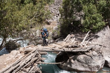 Fiyatı yüksek Dağları.