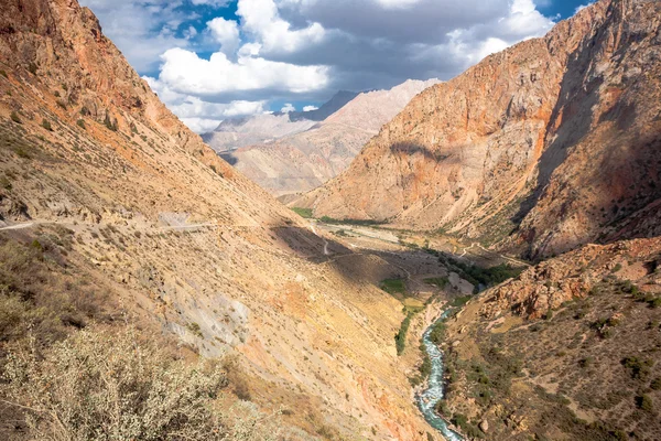 Dağ manzarası. — Stok fotoğraf