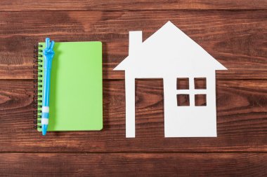 Beyaz kağıt ev şekil.