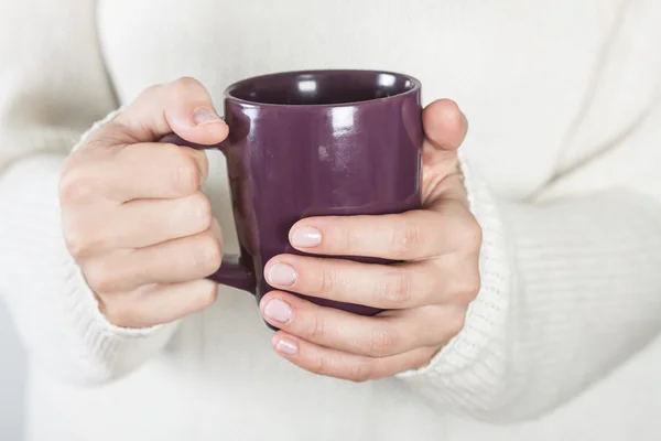 Cup of tea or coffee in female hands — Stock Photo, Image