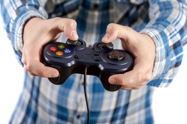 ellerinde joystick