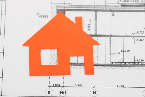 Casa modelo en plan de construcción —  Fotos de Stock