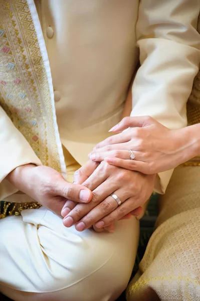 Wedding Rings Together Hands — Stock Photo, Image