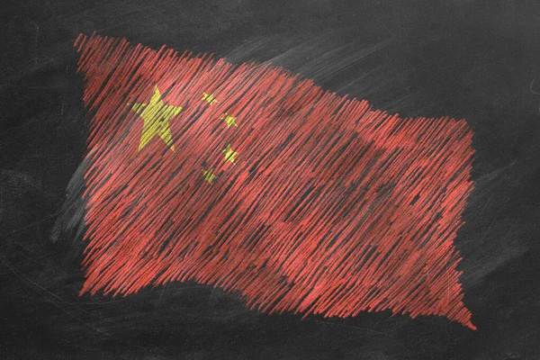 Národní Vlajka Číny Ručně Kreslené Křídou Tabuli Vlajka Vlaje Větru — Stock fotografie