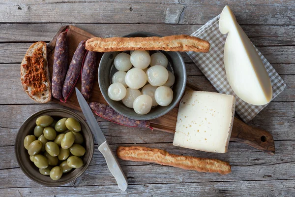 Aperitivos mistos italianos — Fotografia de Stock