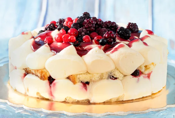 Kuchen mit Beeren — Stockfoto