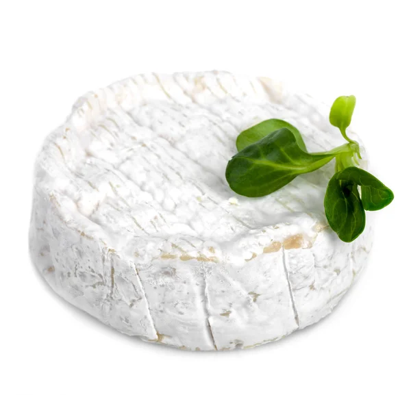 Camembert kaas geïsoleerd — Stockfoto