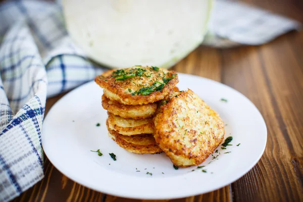 Vegetable fritters with cabbage and dill — Stock Photo, Image