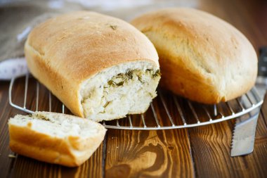ekmek peynir ve dereotu ile doldurulmuş