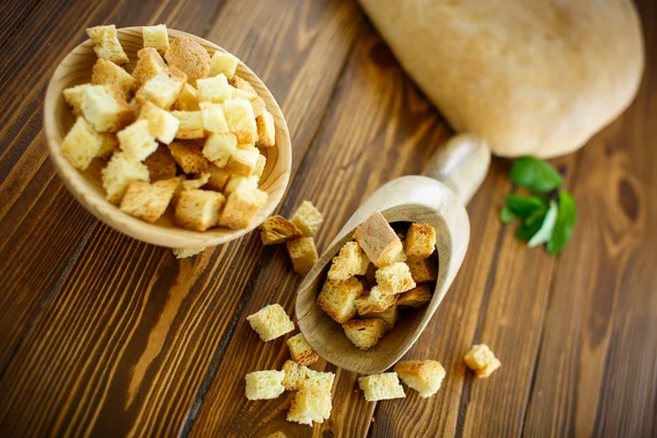 Croutons fritos de pão caseiro — Fotografia de Stock