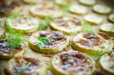 soslu pişmiş kabak