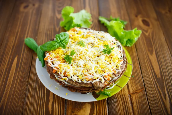 Leberkuchen gefüllt mit Gemüse — Stockfoto