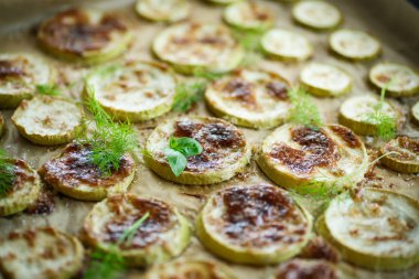 soslu pişmiş kabak