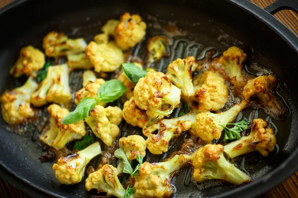 Cauliflower baked in batter — Stock Photo, Image