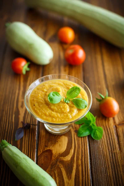 Caviar de calabaza cocido con diferentes verduras y especias —  Fotos de Stock