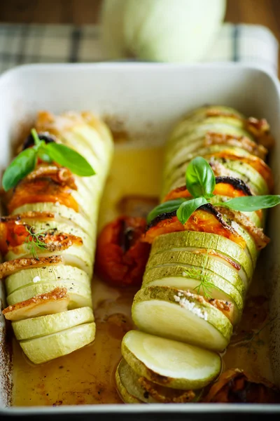 Baked zucchini stuffed with vegetables — Stock Photo, Image