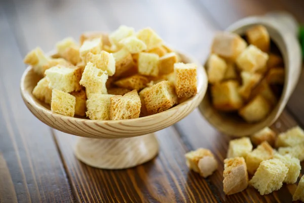 Croutons fritos de pão caseiro — Fotografia de Stock
