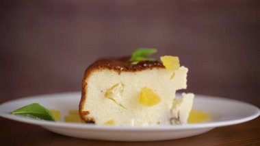 fındıklı ve şekerli peynirli güveç.