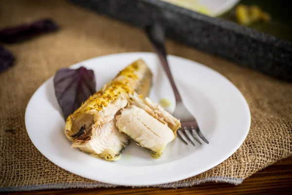 Fisch Ofen Mit Gewürzen Gebacken Gewürze Einem Teller — Stockfoto