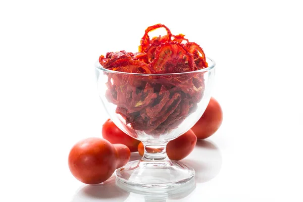 Handful Dried Tomatoes Fresh Tomatoes Isolated White Background — Stock Photo, Image