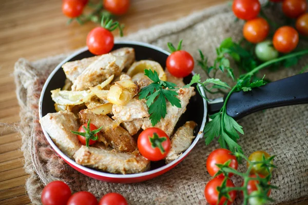 Fillet roasted turkey slices with vegetables — Stock Photo, Image