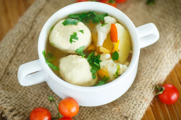 Vegetable soup with meatballs — Stock Photo, Image