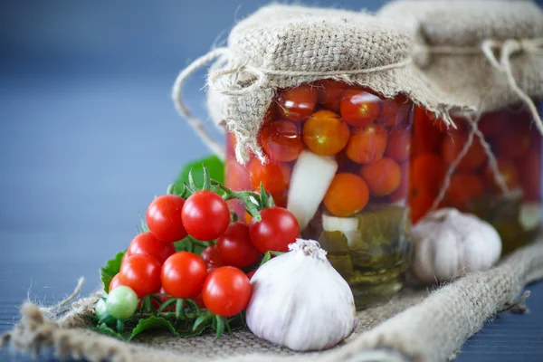 Canned tomatoes — Stock Photo, Image