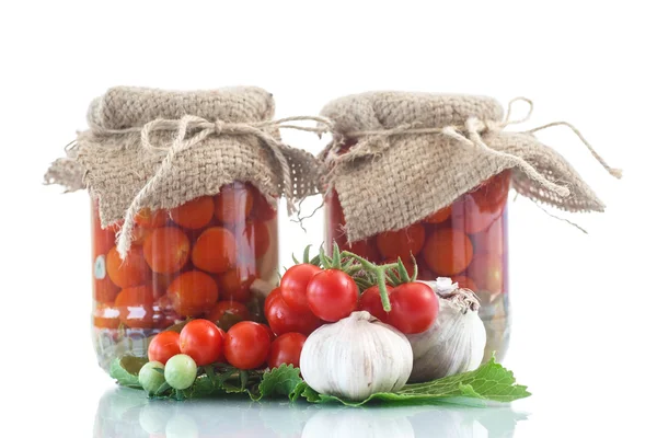 Tomates enlatados — Fotografia de Stock