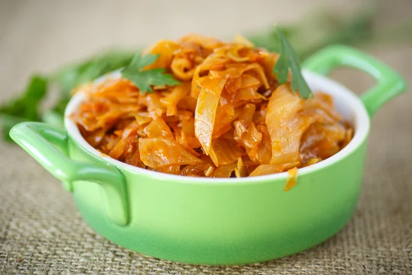 Braised cabbage — Stock Photo, Image