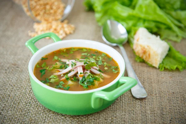スモーク肉と豆のスープ — ストック写真