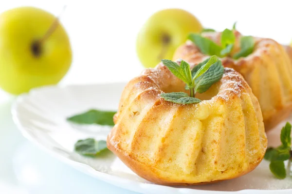 Sweet apple muffins — Stock Photo, Image