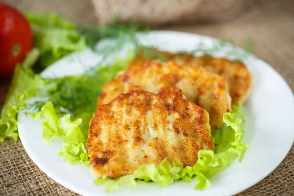 Gebratene Gemüseschnitzel mit Kräutern — Stockfoto