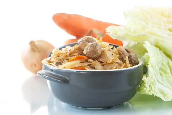 Braised cabbage with mushrooms — Stock Photo, Image