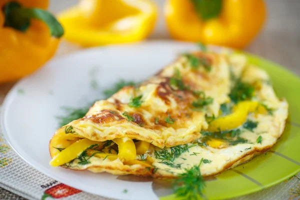 biber ve otlar ile lezzetli omlet 